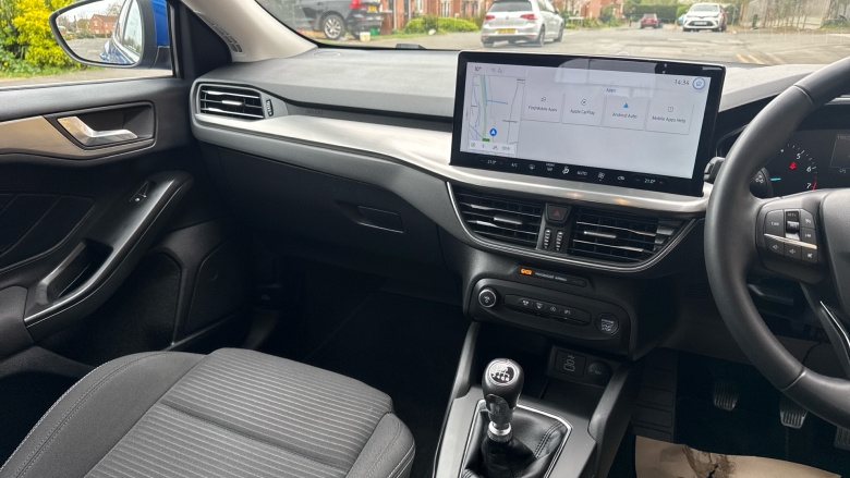 Ford Focus 1.0 EcoBoost Titanium 5dr Petrol Hatchback